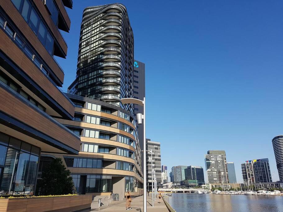 Melbourne Docklands Riverside Views Esterno foto