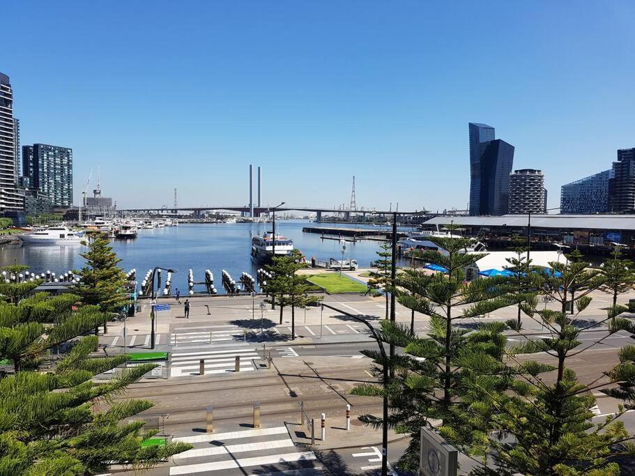 Melbourne Docklands Riverside Views Esterno foto