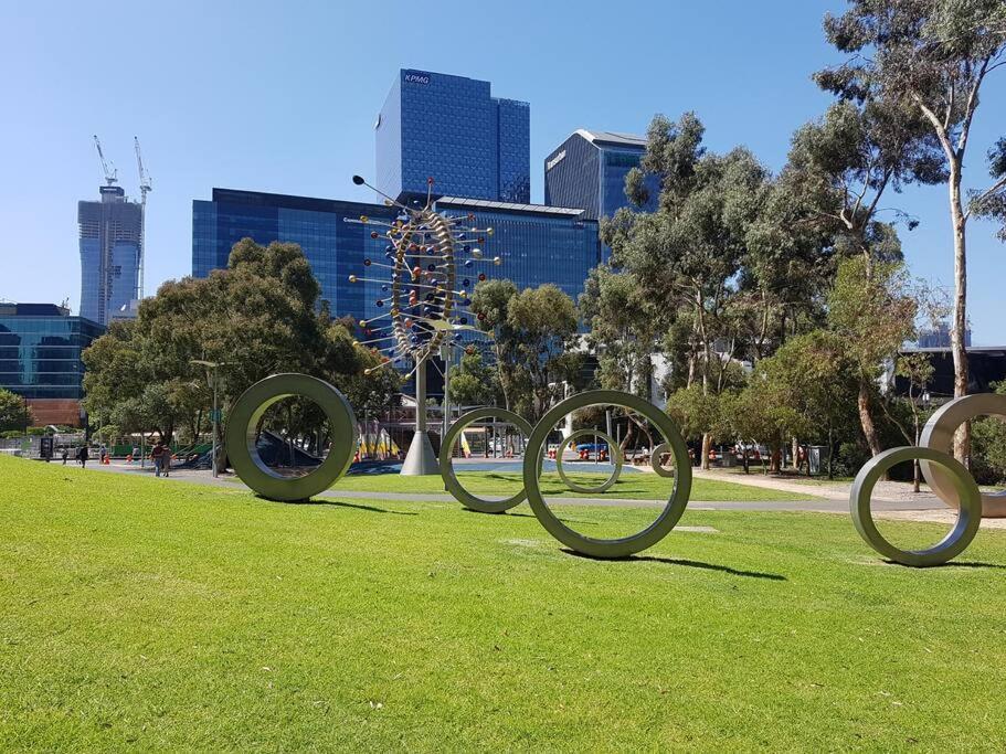 Melbourne Docklands Riverside Views Esterno foto