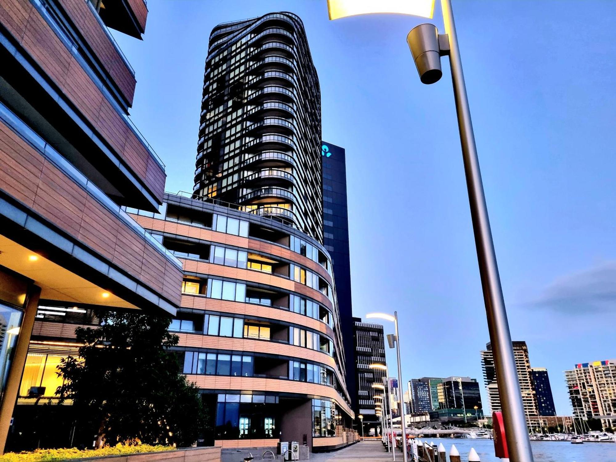 Melbourne Docklands Riverside Views Esterno foto